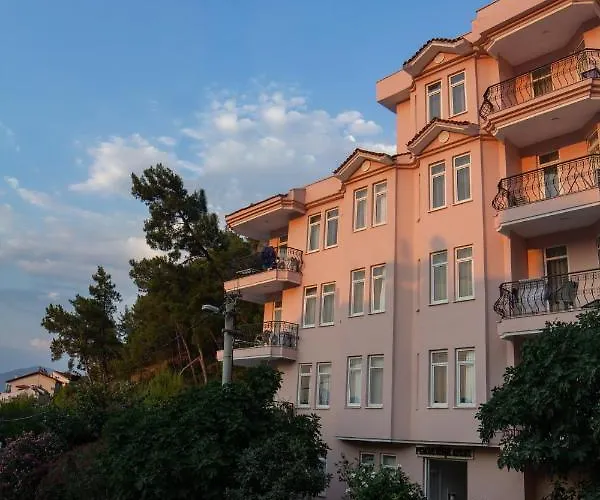 Pembe Koesk Apart Otel Fethiye