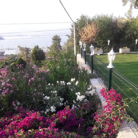 Pembe Köşk Apart Apart Otel