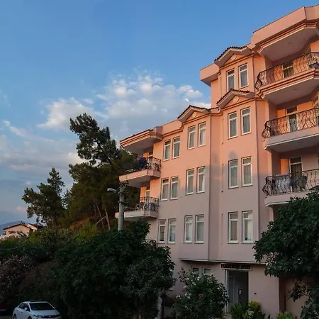 Pembe Köşk Apart Apart Otel Fethiye