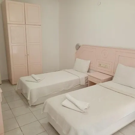 Pembe Köşk Apart *